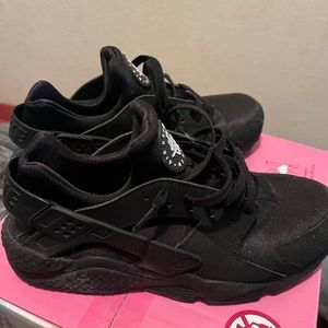 Nike huarache size 11